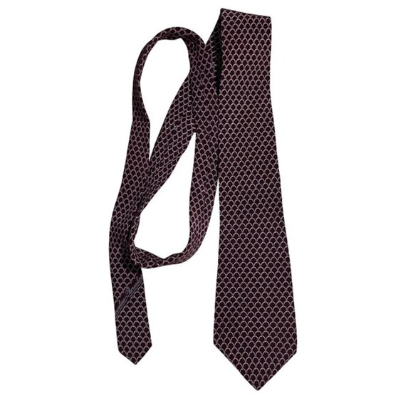 Borsalino men's tie vintage red patterned made in Canada 3.25" wide 56" long - Picture 6 of 6